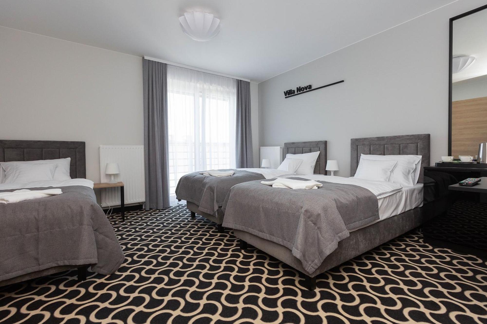 Villa Nova Белосток Экстерьер фото